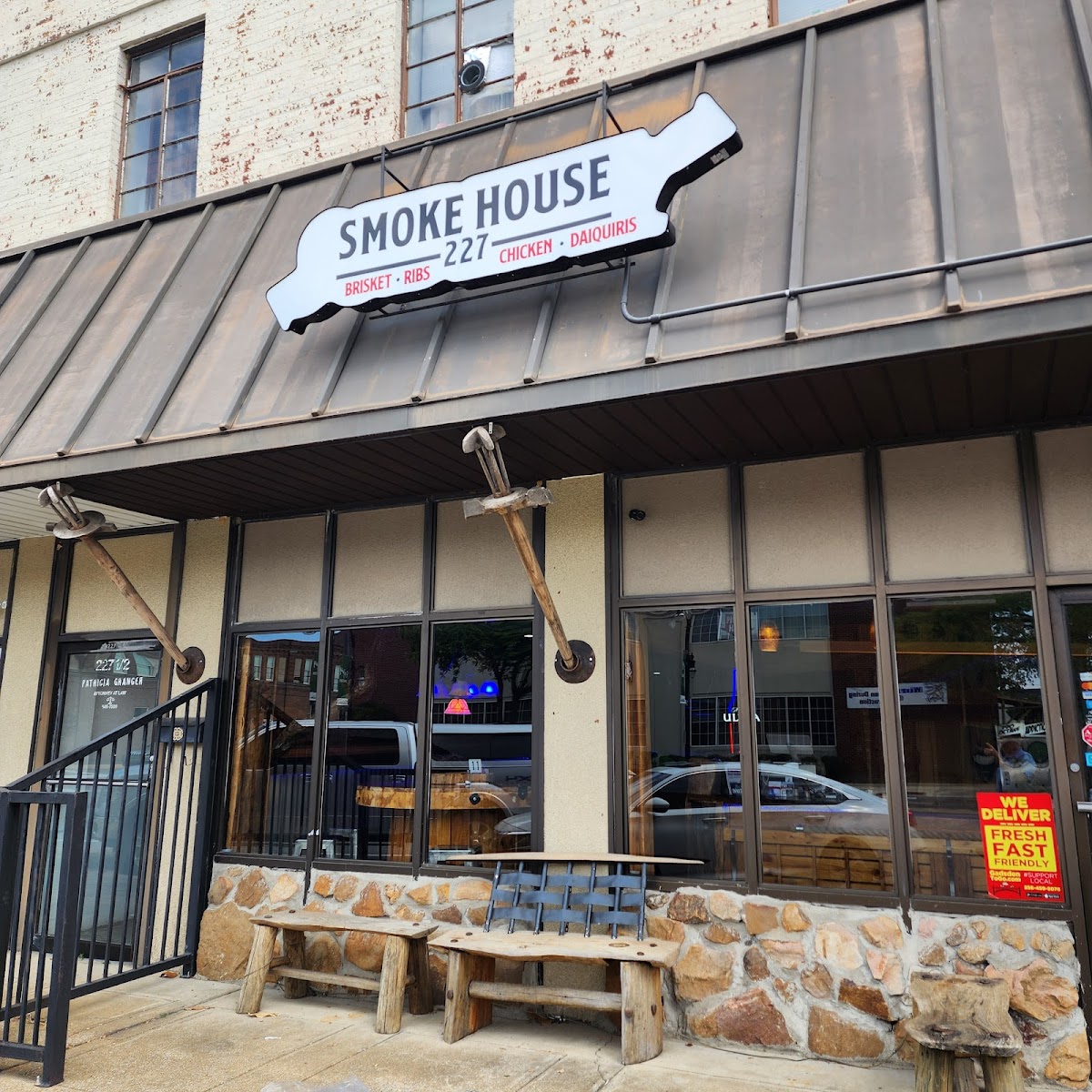Smokehouse 227